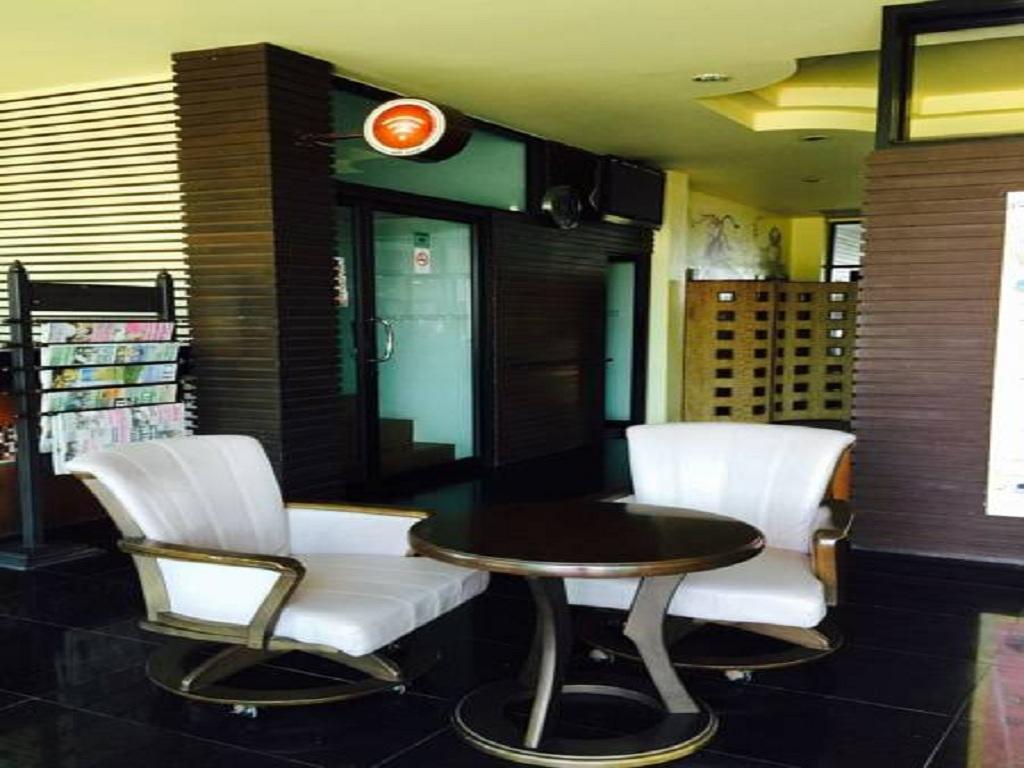 Prachuap Beach Hotel Prachuap Khiri Khan Ngoại thất bức ảnh