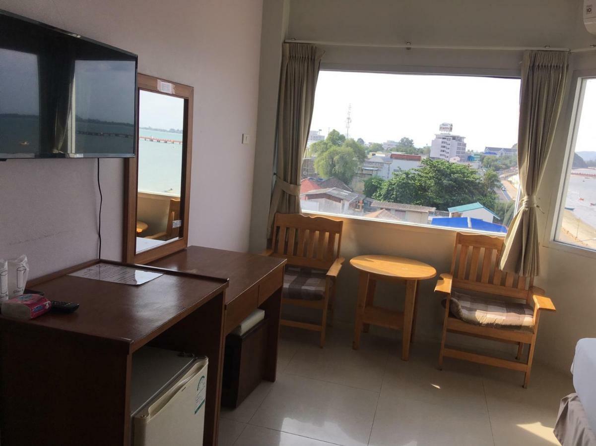 Prachuap Beach Hotel Prachuap Khiri Khan Ngoại thất bức ảnh